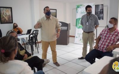 Siembra de árboles, revisión del Psmv y ordenamiento territorial, compromisos del director general de la CRQ con Quimbaya