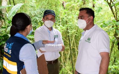 Jornada simultánea de Limpiatón por Colombia es realizada sobre las quebradas Santander y Armenia.