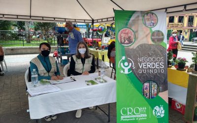 Negocios verdes de la CRQ participan en la Feria de emprendimiento de Calarcá.