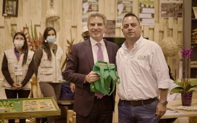 Reactivación del nodo Jóvenes de Ambiente en el Quindío anuncia el director de la CRQ en la feria FIMA.