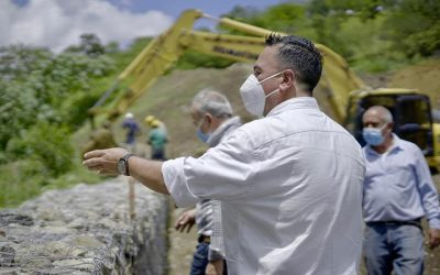 La autoridad ambiental inspecciona adecuaciones en la escombrera de Buenavista