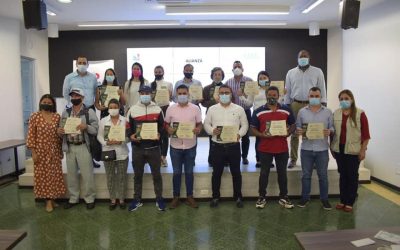 28 empresarios del sector turístico de Montenegro, Armenia, Quimbaya y La Tebaida capacitados en manejo inteligente de residuos sólidos