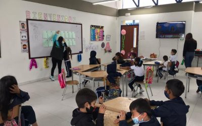 Gestores ambientales de la CRQ continúan adelantado cátedras ambientales en los 12 municipios