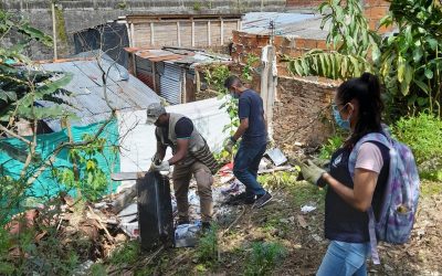 500 kilos de residuos sólidos recolectados en jornada de recuperación de punto crítico en Montenegro