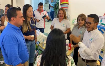 La CRQ presente en la Vitrina Ambiental Expo R de la Cámara de Comercio de Armenia y el Quindío