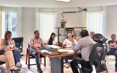 CRQ, Asocoguadua y la Alcaldía de La Tebaida trabajarán articuladamente en manejo silvicultural de los guaduales