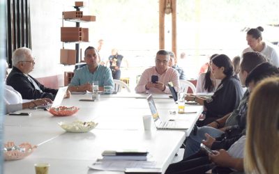 Continúan las sesiones descentralizadas del Consejo Directivo de la CRQ por todo el departamento…
