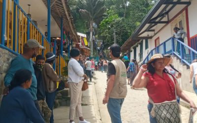 Durante este puente festivo los gestores ambientales de la CRQ adelantan trabajos de educación ambiental…