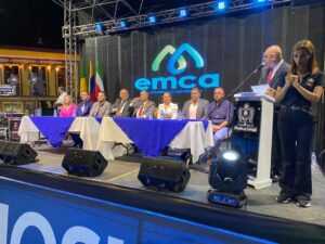 Fue exaltado por su labor ambiental en beneficio de los Calarqueños el director general de la CRQ, José Manuel Cortés Orozco. Fue exaltado por su labor ambiental en beneficio de los Calarqueños el director general de la CRQ, José Manuel Cortés Orozco.