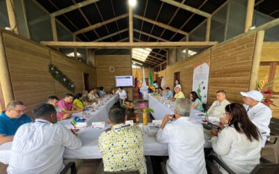 Este jueves 9 de marzo, en el corazón del Distrito Regional de Manejo Integrado -DRMI “Golfo de Tribugá – Cabo Corrientes” en el municipio de Nuquí, el director general de la CRQ, José Manuel Cortés Orozco, firmará la “Alianza por las áreas protegidas de Colombia” y la segunda fase del proyecto Inspiragua con la corporación de Los Países Bajos en el marco de la cumbre nacional de las CAR y como primera actividad para conmemorar los 30 años del Sistema Nacional Ambiental.