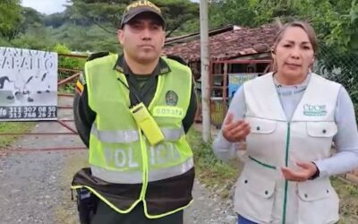 Personal de la Unidad de Reacción Inmediata Ambiental de la CRQ y la Policía Nacional ordenaron al propietario del predio La Frontera en el sector de Barragán restringir el paso de vehículos de carga sobre el cauce del río que atraviesa su propiedad para no alterar la dinámica del afluente o causar afectaciones ambientales por el posible derrame de combustible sobre el afluente.