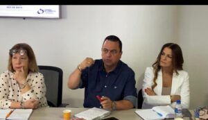 director de la crq participa de un encuentro con diferentes gremios